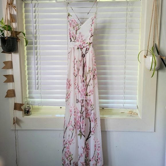Floral maxi dress, size XS-S - Picture 2 of 4
